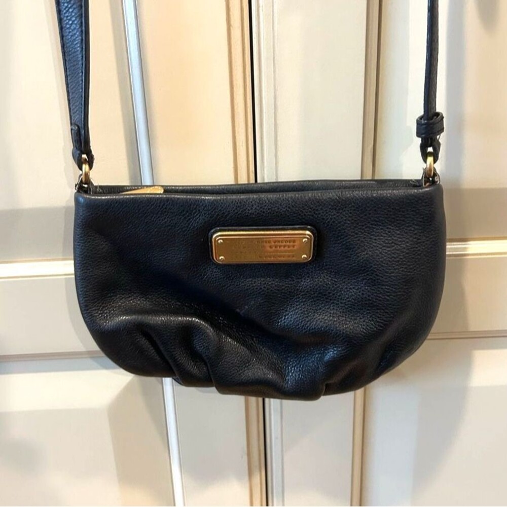 Marc Jacobs Black Pebbled Leather Small Crossbody